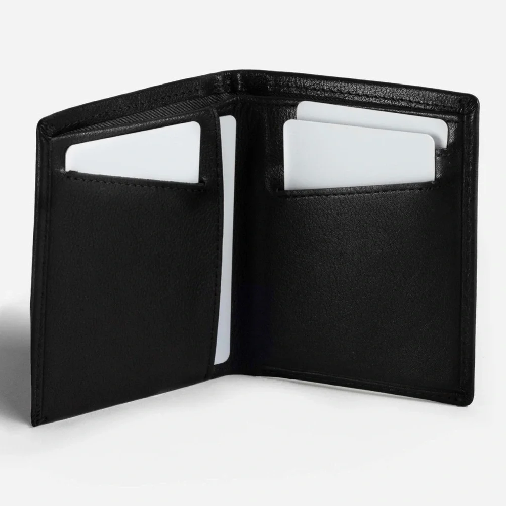 NWOT Vincero billfold wallet